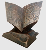 Памятный знак 'Біблія Брэсцкая 1563'